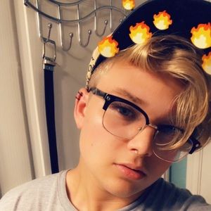 Meet your Posher, Patrick